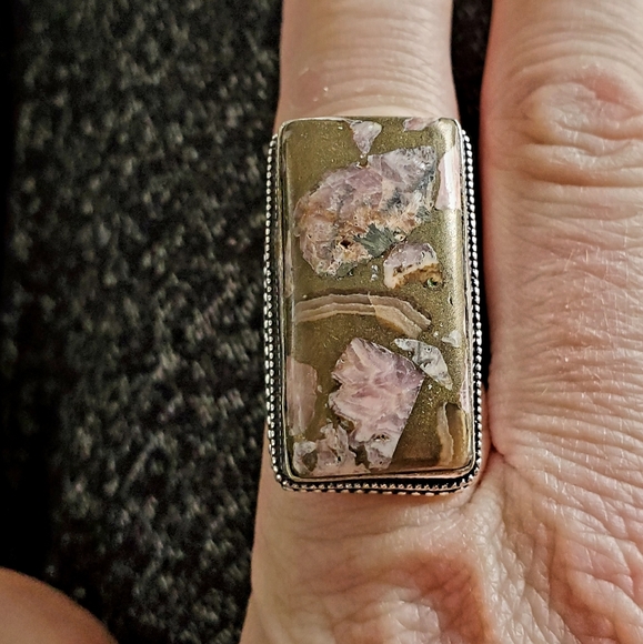 New Oversized Copper Rhodochrosite 925 Silver Ring. - Picture 5 of 15